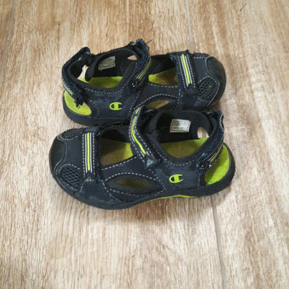 boys swim sandals